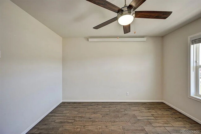 Building Photo - Charming 3-Bed, 3-Bath Home in The Farm – ...