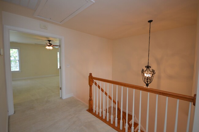 Building Photo - 103 Grande Dr