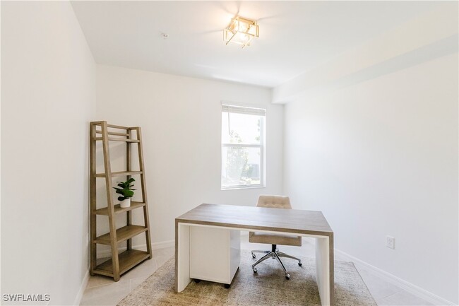 Building Photo - 5740 Oakmont Ct