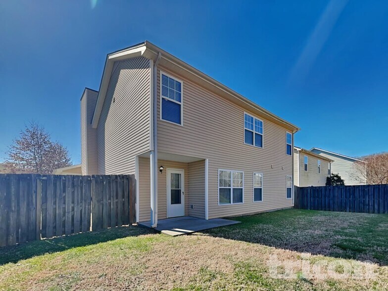 Building Photo - 125 Ivy Hill Ln