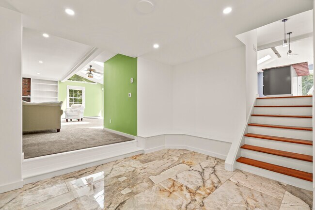Building Photo - 3840 Black Rock Tpke