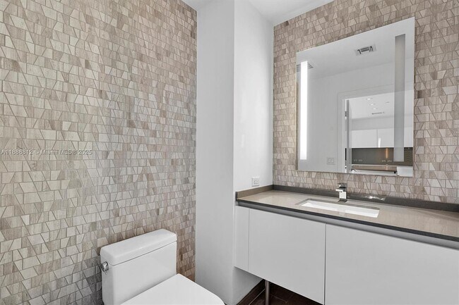 Building Photo - 88 SW 7th St