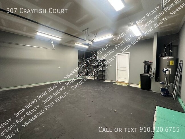 Building Photo - 307 Crayfish Ct