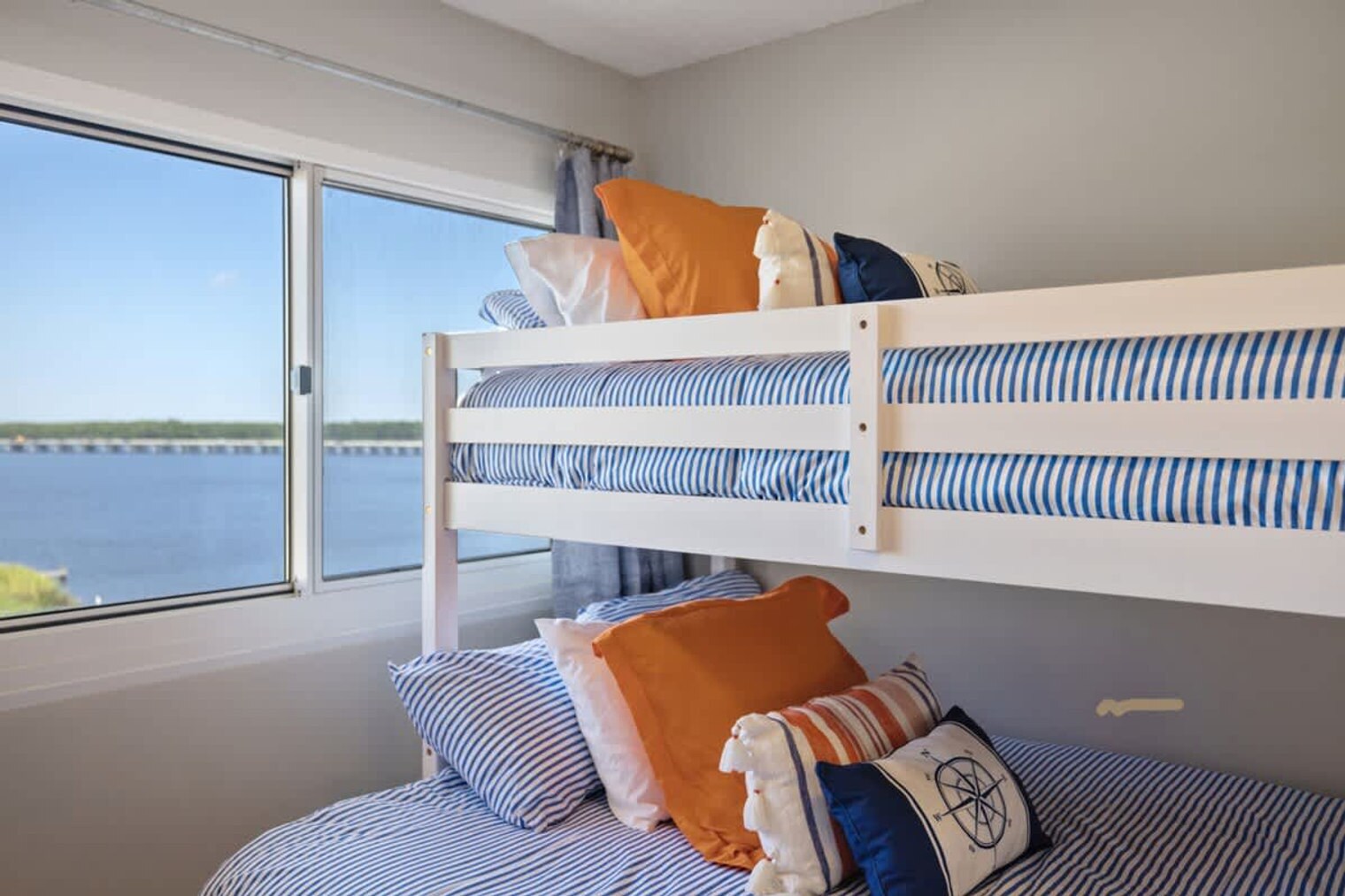 Building Photo - 23223 Front Beach Rd