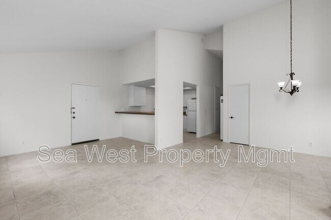 Building Photo - 6907 Quail Pl
