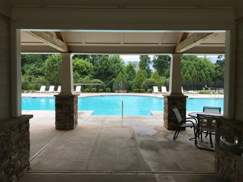 Building Photo - 5825 Winding Lakes Dr