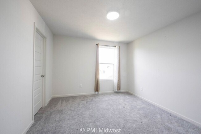 Building Photo - 6809 Blackwater Ln