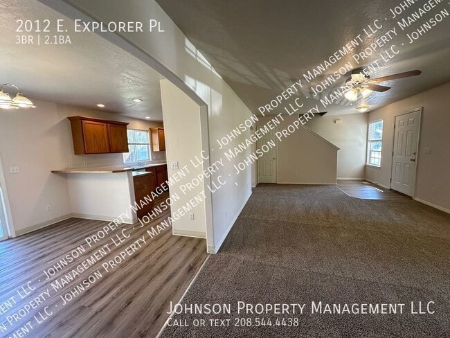Building Photo - 2012 E Explorer Pl