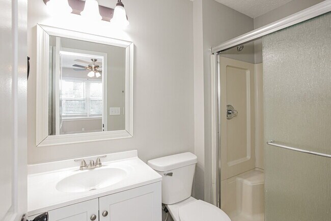 Building Photo - 6682 Dunsany Ct