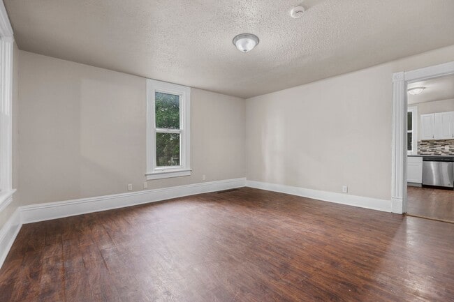 Building Photo - 1310 23rd St