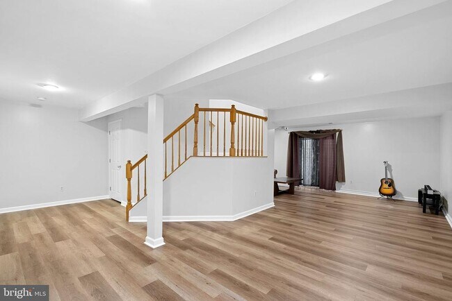 Building Photo - 46366 Hampshire Station Dr