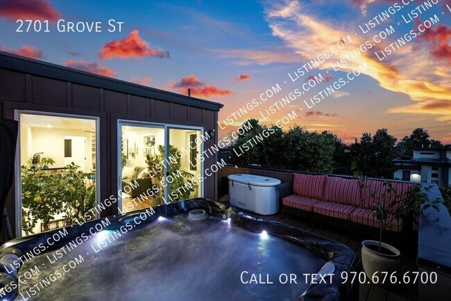 Building Photo - 2701 Grove St