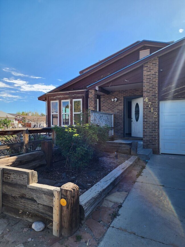 Large Four Bedroom in Farmington 87402 4712 Caspian Ave Farmington NM