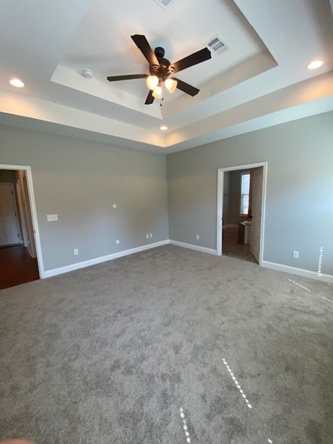 Building Photo - Quiet and Cozy Living in Phenix City