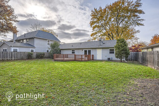 Building Photo - 1525 North Patton Avenue, Arlington Height...