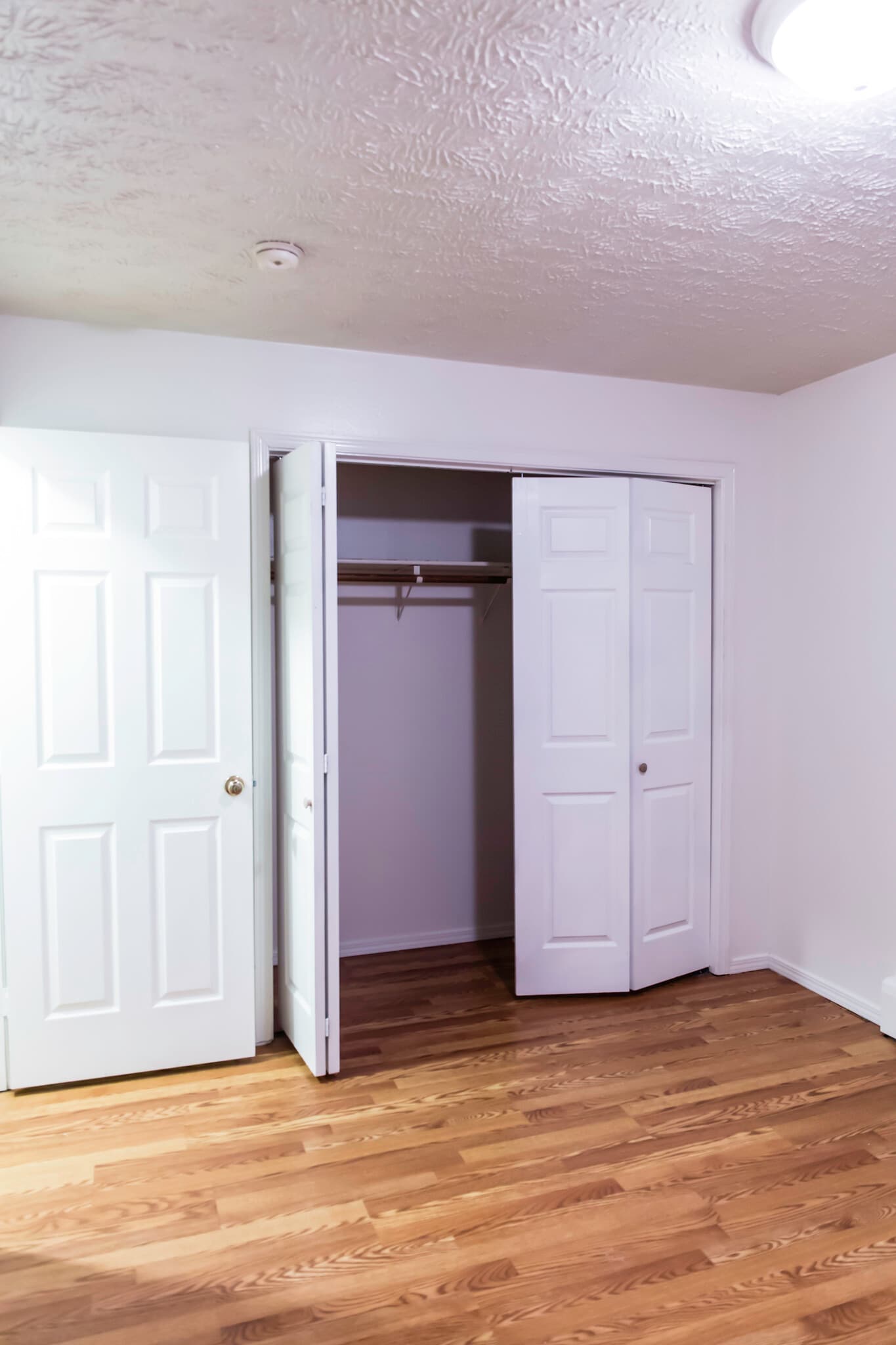 Building Photo - 1805 Dare Ave