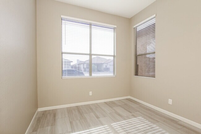 Building Photo - 6482 W Matilda Ln