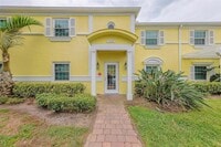 Building Photo - 222 Pompano Dr SE