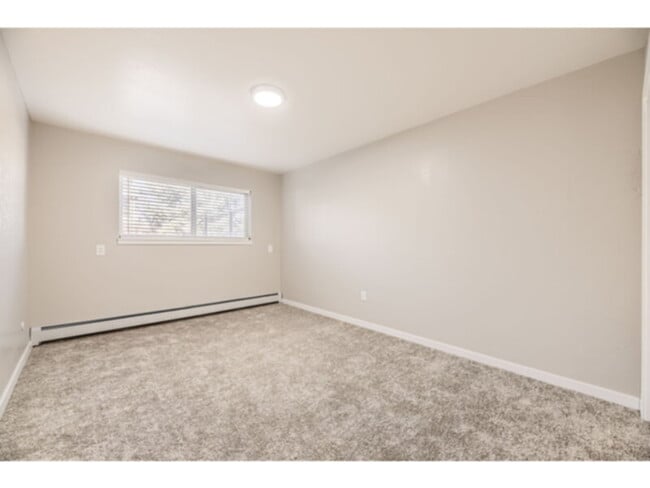 Building Photo - 1909 S Depew St