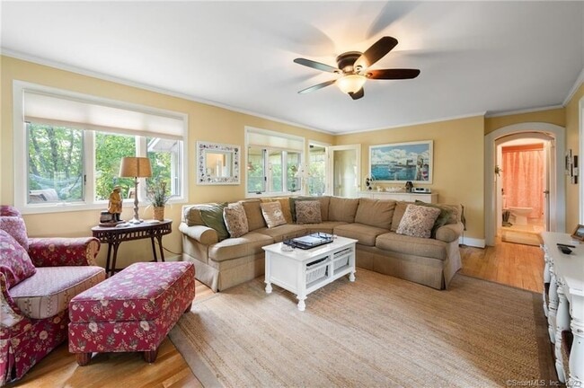 Building Photo - 6 East St