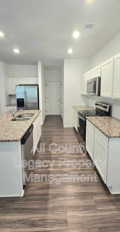 Building Photo - 2984 Ben Park Ln