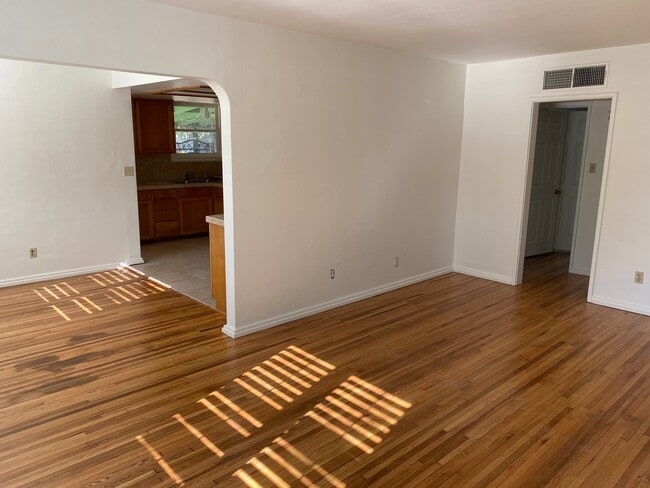 Building Photo - 2602 N 9th St