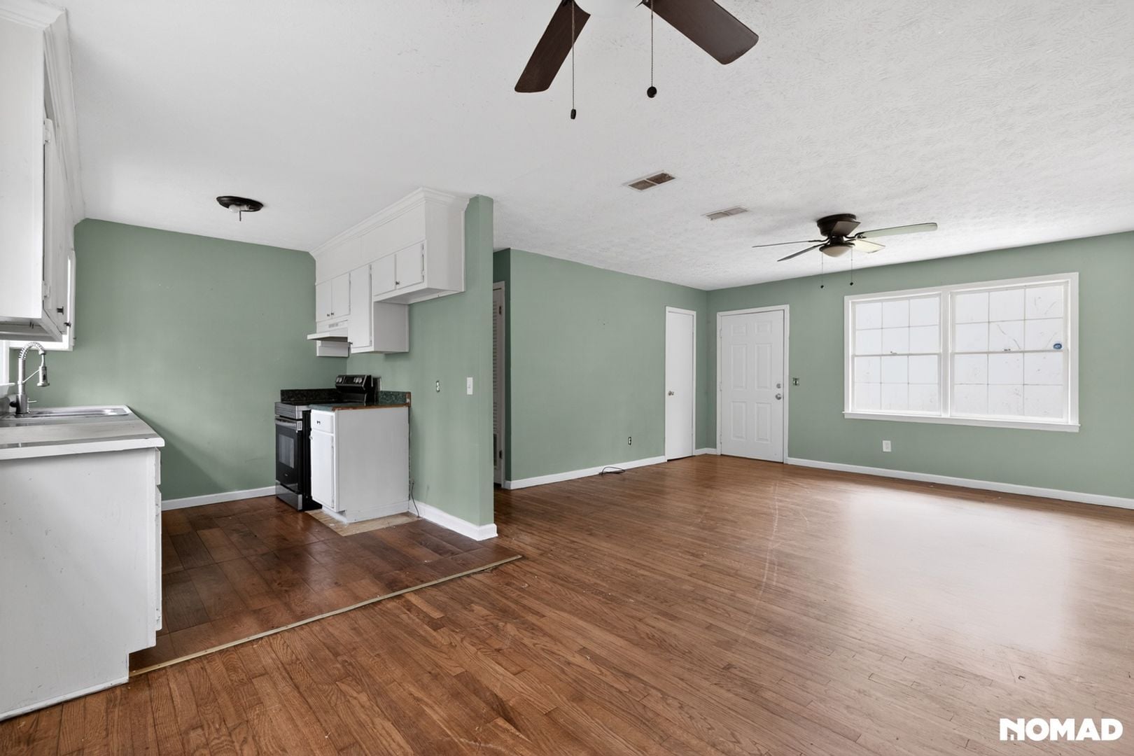 Building Photo - 1471 Stringer Rd