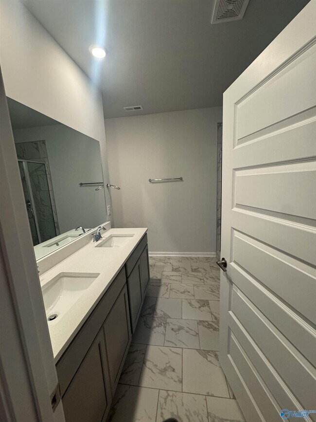 Building Photo - 6103 Ruby Grace Cir SE