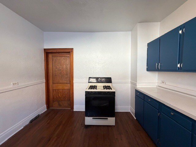 Building Photo - 2502 Ford St