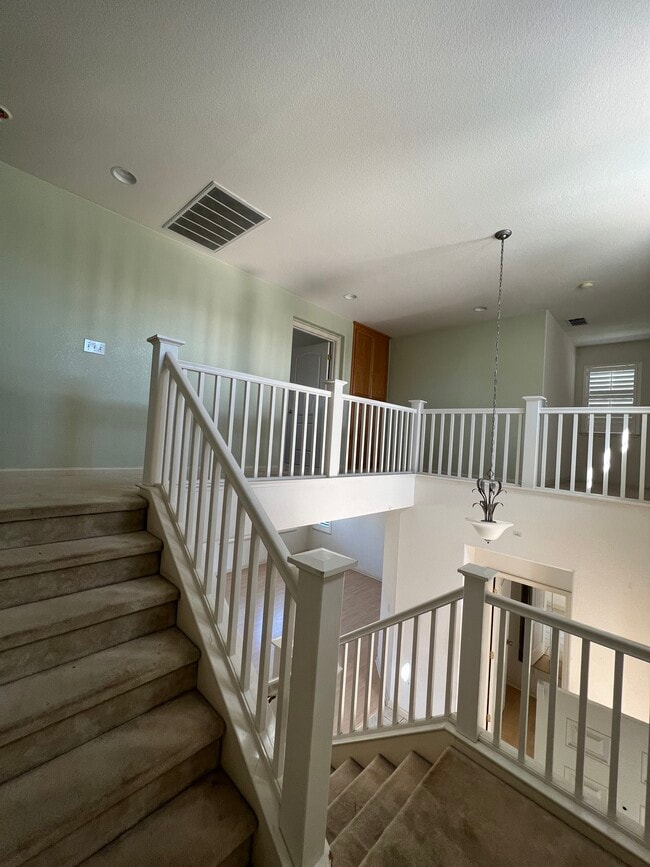 Building Photo - 2636 Carson Way