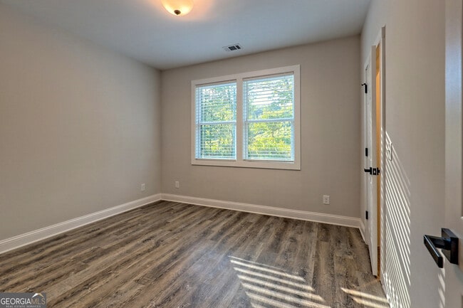 Building Photo - 18 Living Waters Wy