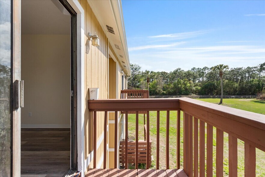 Building Photo - 1884 Agora Cir SE