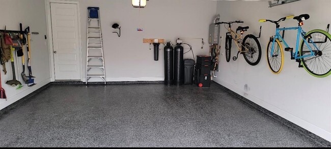 Building Photo - 284 Kimble Creek Lp