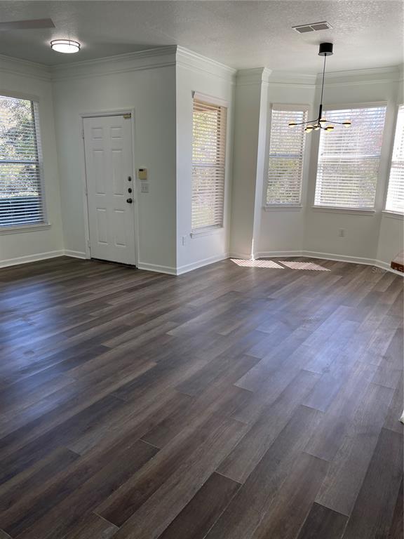 Building Photo - 10459 Villa View Cir