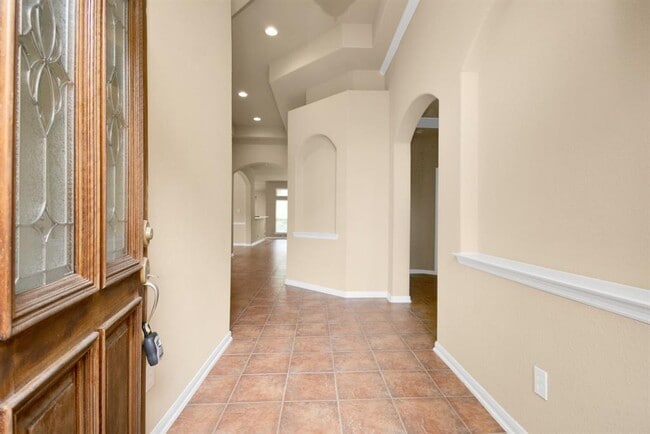 Building Photo - 6727 Oakman Ln