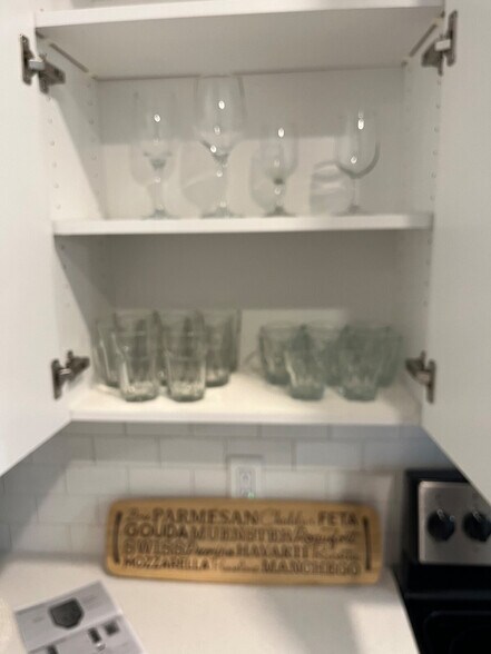 Building Photo - 853 Saddle Ridge Rd