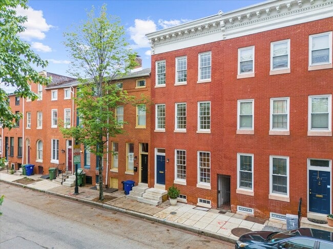 Building Photo - 656 Washington Blvd