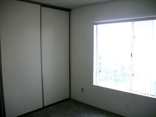 Building Photo - 2188 Bluehaven Ct
