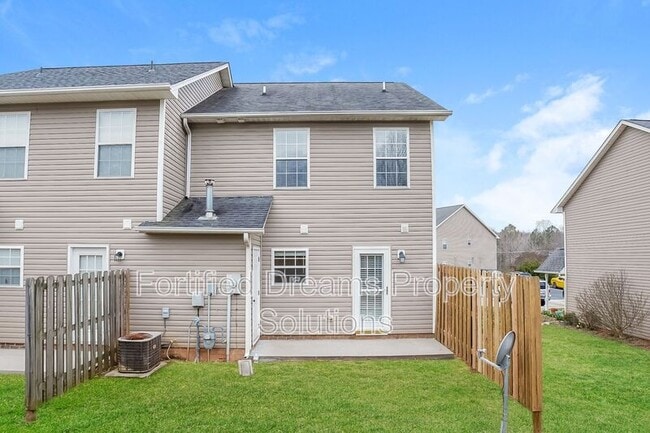 Building Photo - 4127 Bentley Dr