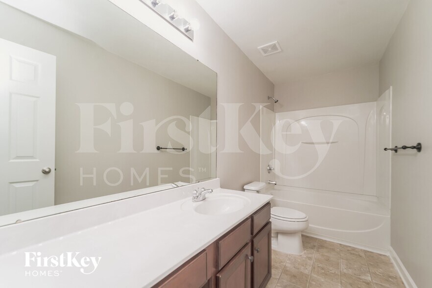 Building Photo - 4019 Linville Falls Ln