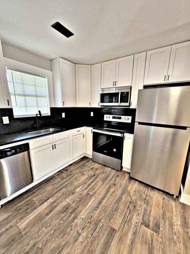 Building Photo - Apartment 2BR/1BA Decatur SW