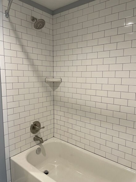 Building Photo - 15801-15813 Riley Street