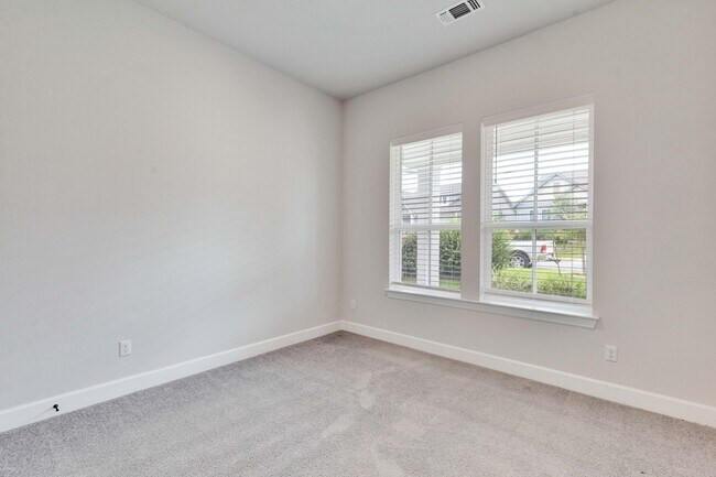 Building Photo - 265 Moonlit Stream Pass