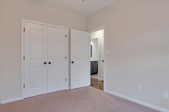 Building Photo - 4128 Pullman Cir