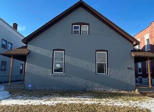 Building Photo - 1733-1735 Edison Ave