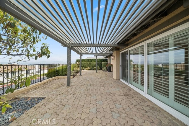 Building Photo - 2007 Yacht Mischief