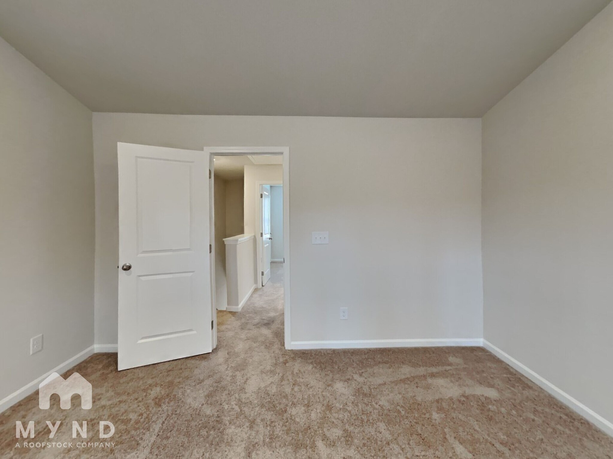 Building Photo - 145 Everglade Wy