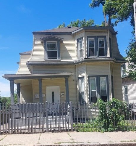 Building Photo - 124 Marcella St