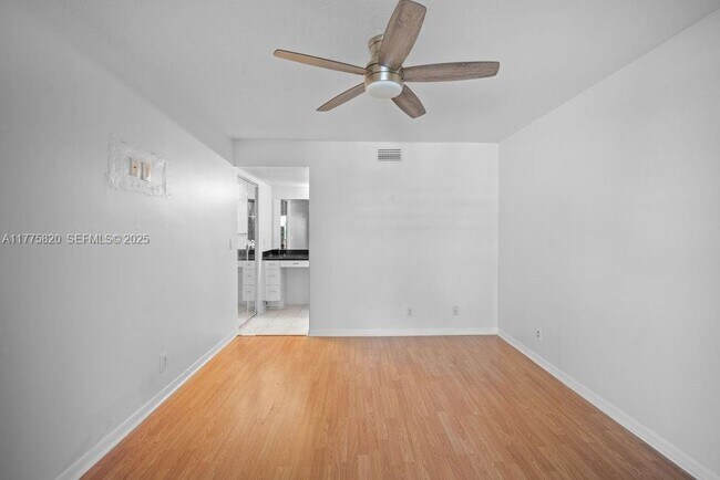 Building Photo - 11511 NW 10th St