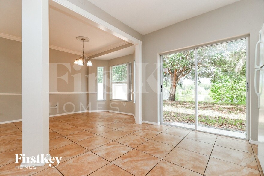 Building Photo - 18019 Birdwater Dr